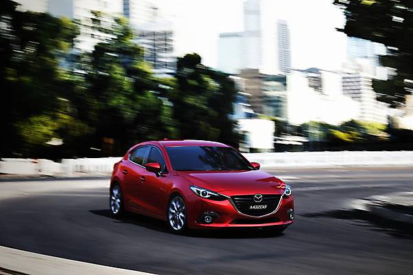 Mazda_3_2014-04.jpg